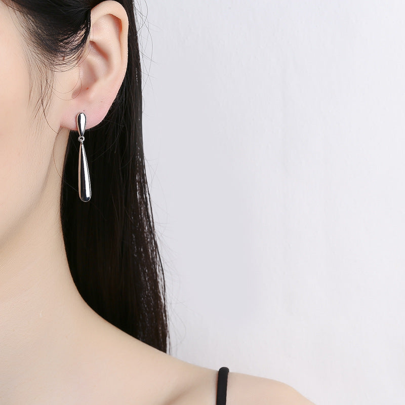 Delicate Artisan Silver Earring