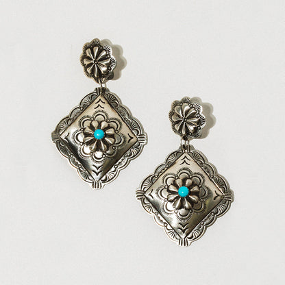 Stunning Silver Earring for Daily Wear