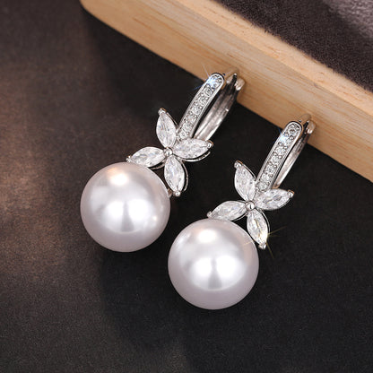 Stunning Pearl Earring for Daily Wear