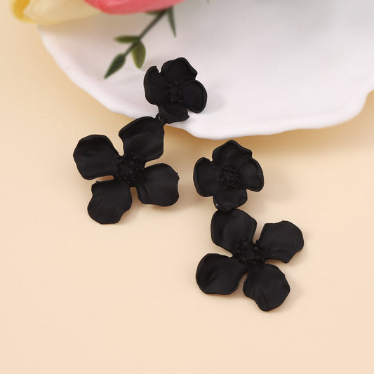Romantic Earring for Special Moments