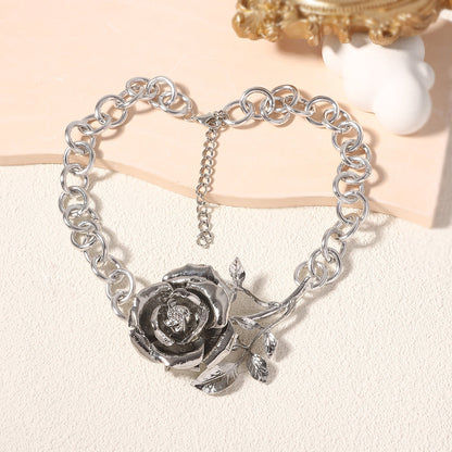 Charming Pendant for Any Occasion