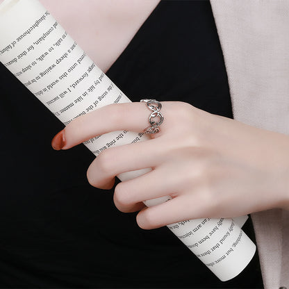 Classic Silver Ring with Timeless Appeal