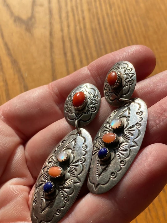 Charming Earring for Any Occasion