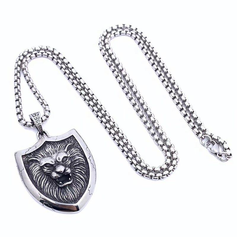Charming Pendant for Any Occasion