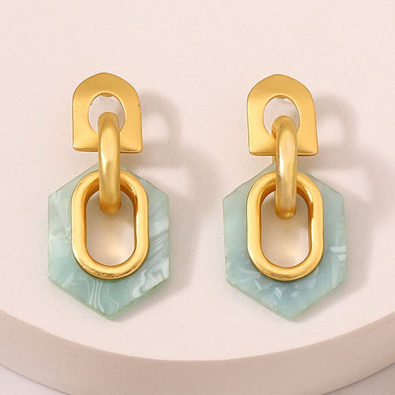 Classic Earring with Timeless Appeal
