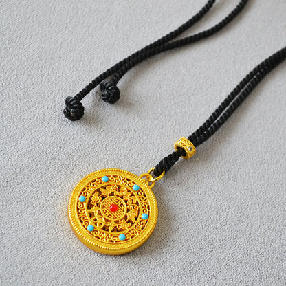 Classic Gold Necklace with Timeless Appeal