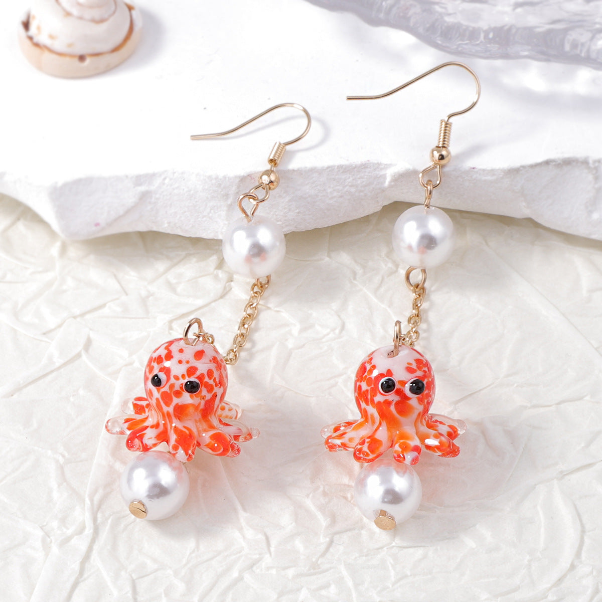 Beautiful Pearl Earring with Unique Style