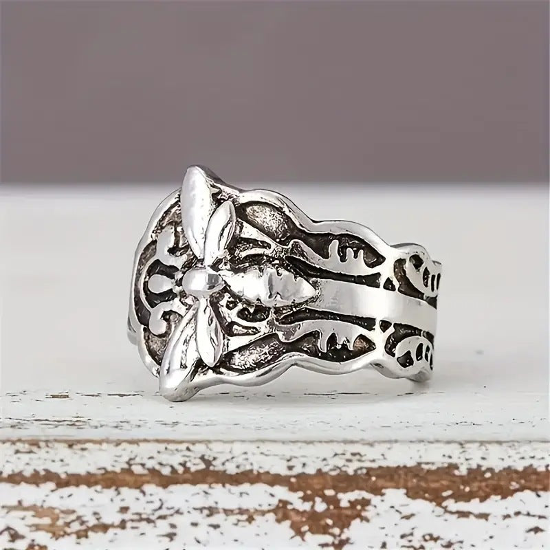 Stunning Ring for Daily Wear