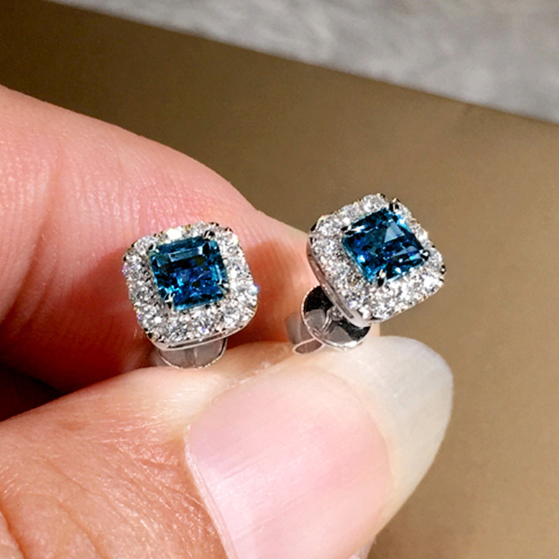 Romantic Earring for Special Moments