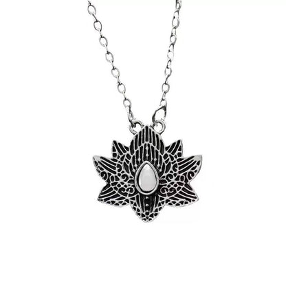 Charming Piece for Any Occasion