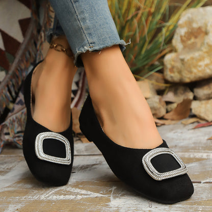 Graceful Orthopedic Heels for Modern Look