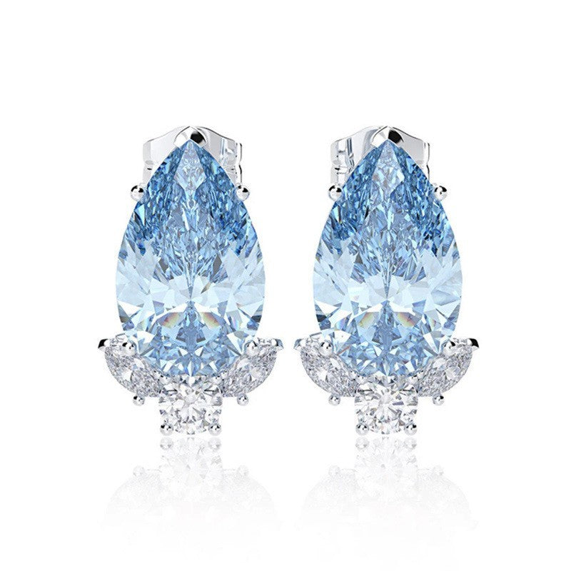 Stunning Earring for Daily Wear