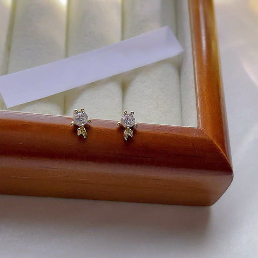 Delicate Artisan Gold Earring