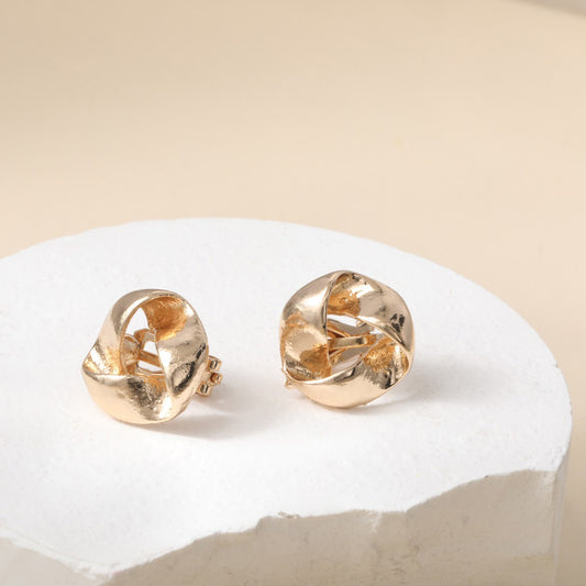 Delicate Artisan Gold Earring