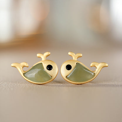 Classic Gold Earring with Timeless Appeal