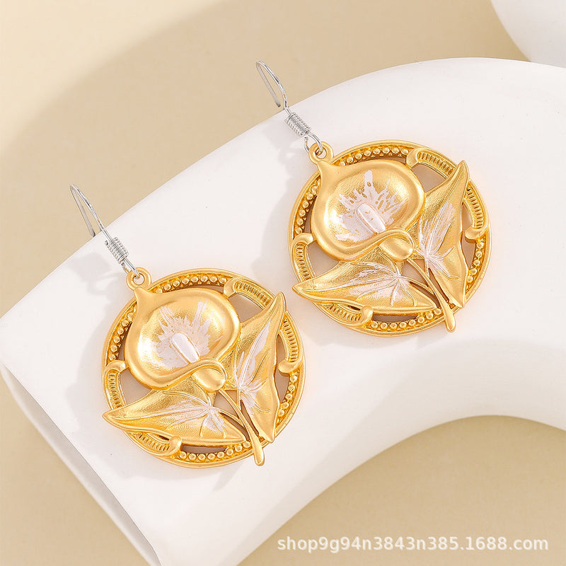 Vintage Handmade Earring