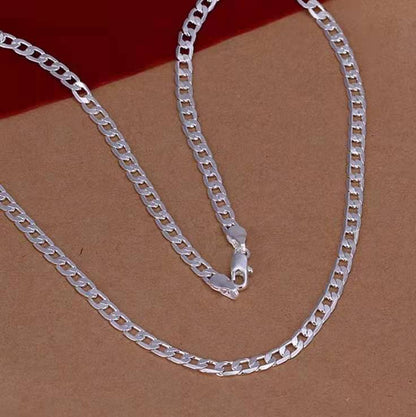 Charming Silver Necklace for Any Occasion