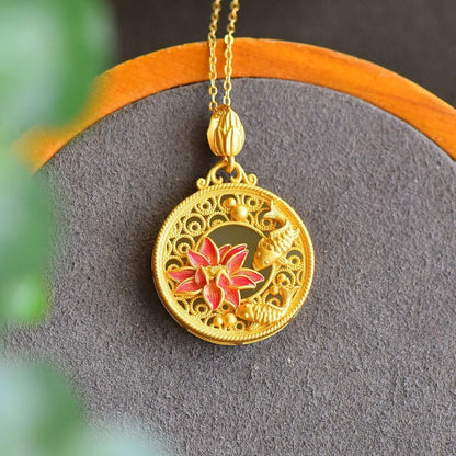 Stunning Silver Necklace for Daily Wear