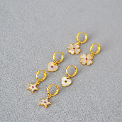 Beautiful Gold Earring with Unique Style
