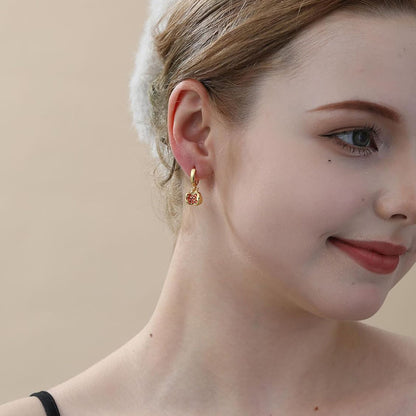 Stunning Gold Necklace for Daily Wear