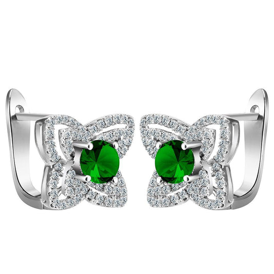 Charming Earring for Any Occasion