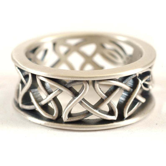 Classic Ring with Timeless Appeal