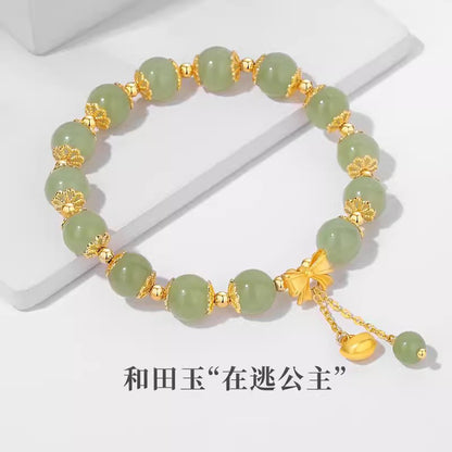 Stunning Silver Bracelet for Daily Wear