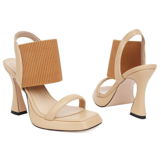 Graceful Orthopedic Sandals for Modern Look