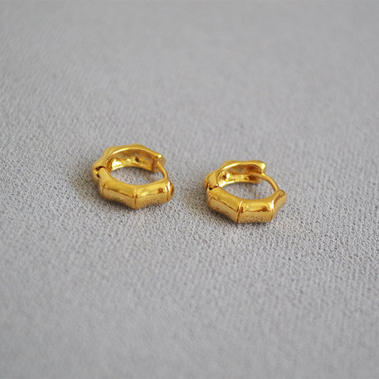 Elegant Gold Earring for Every Occasion