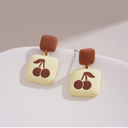 Classic Earring with Timeless Appeal