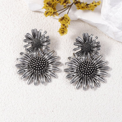 Vintage Handmade Earring