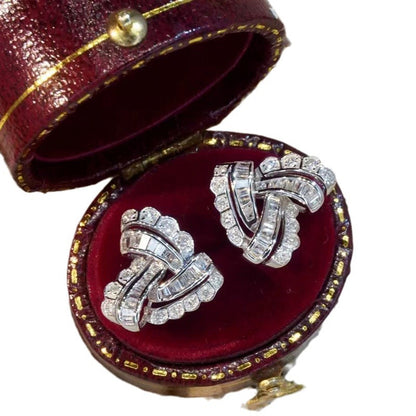 Romantic Earring for Special Moments