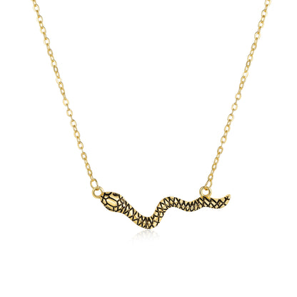 Classic Silver Necklace with Timeless Appeal