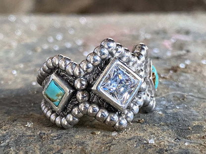Stunning Silver Ring for Daily Wear