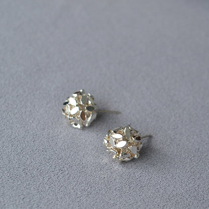 Elegant Silver Earring for Every Occasion