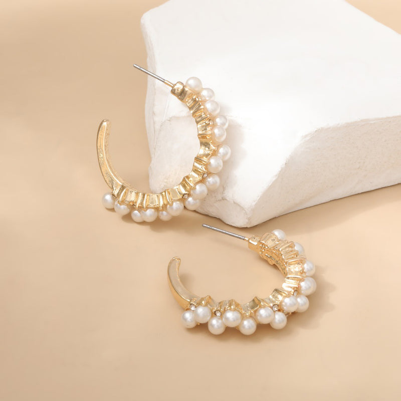 Stunning Gold Earring for Daily Wear