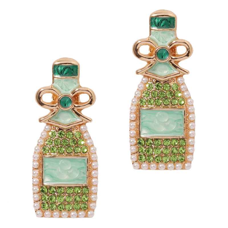 Charming Pearl Earring for Any Occasion
