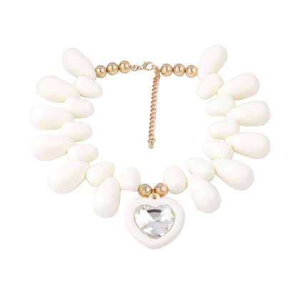 Charming Piece for Any Occasion