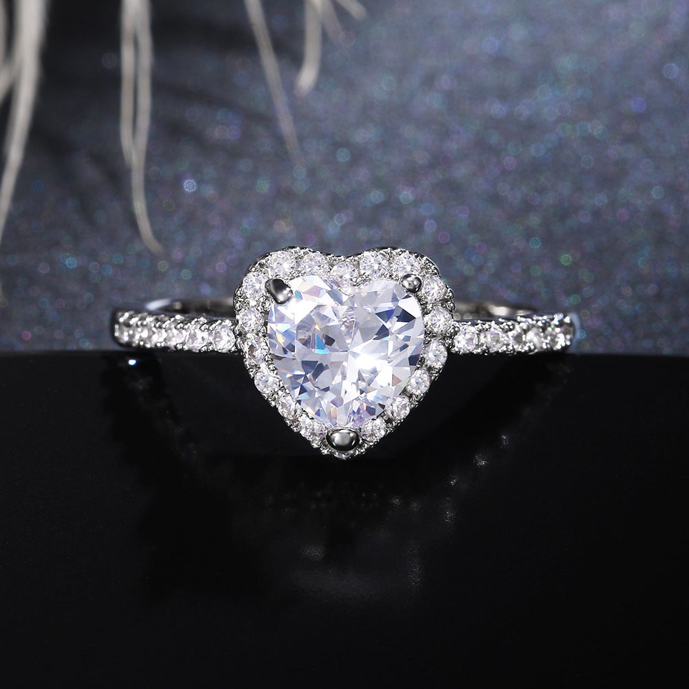 Charming Silver Ring for Any Occasion