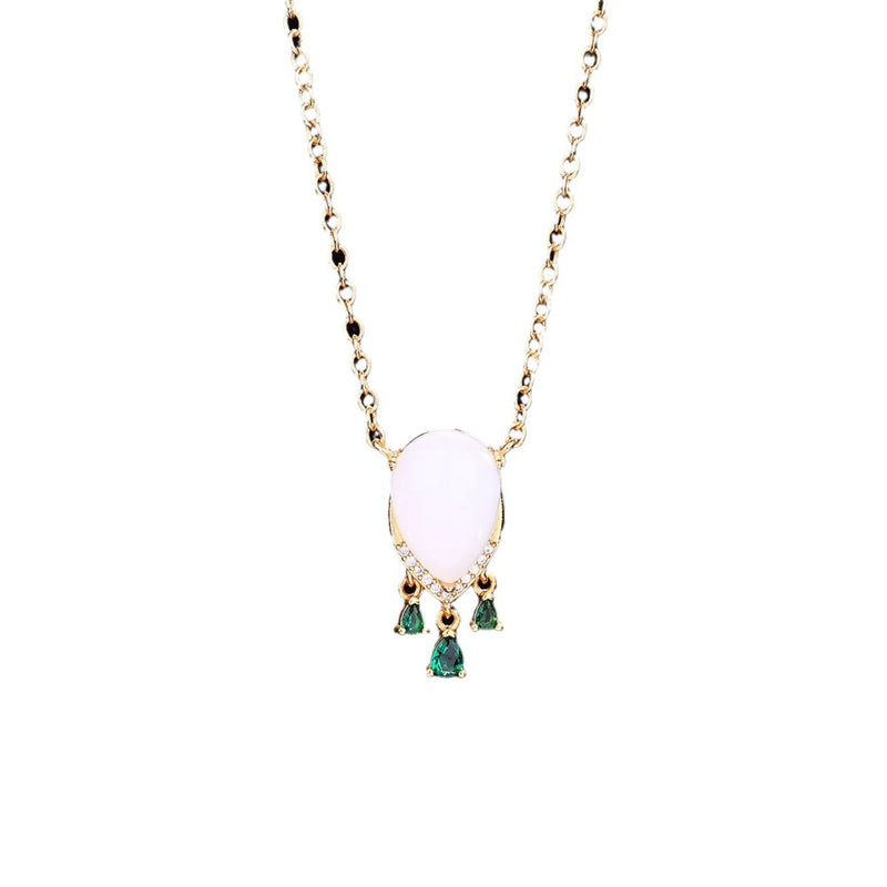 Beautiful Silver Necklace with Unique Style