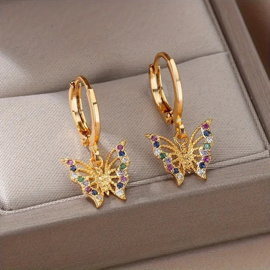 Charming Gold Earring for Any Occasion
