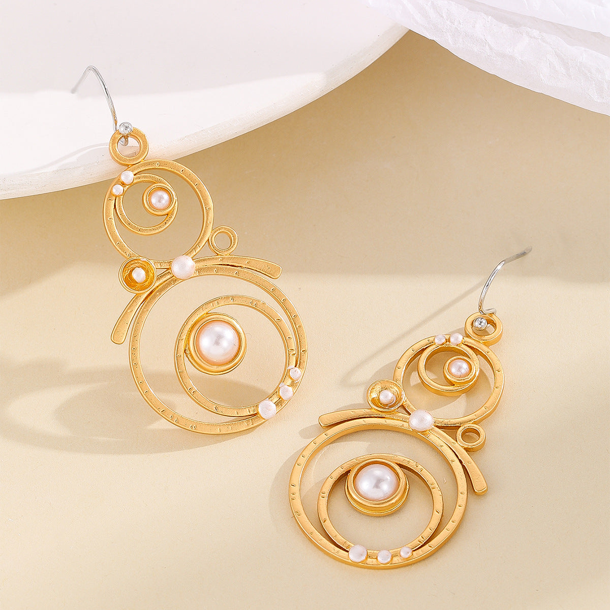 Stunning Gold Earring for Daily Wear