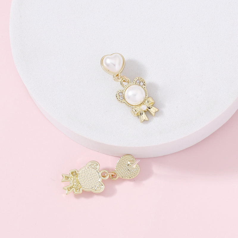 Stunning Pearl Earring for Daily Wear