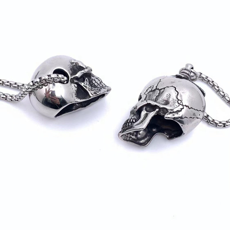 Charming Pendant for Any Occasion