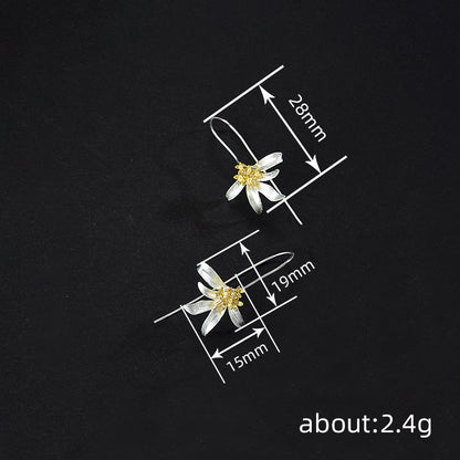 Classic Earring with Timeless Appeal