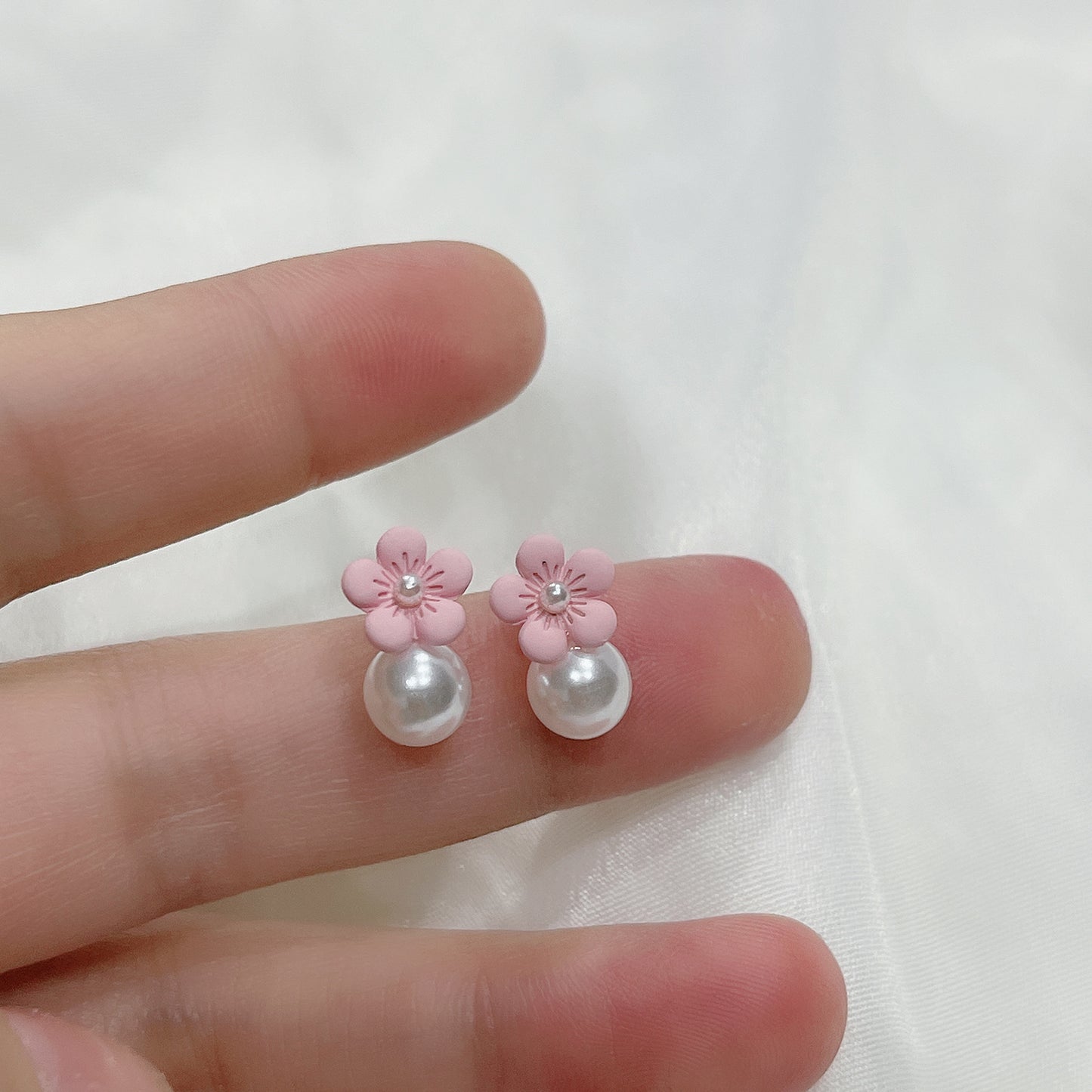 Vintage Handmade Pearl Earring
