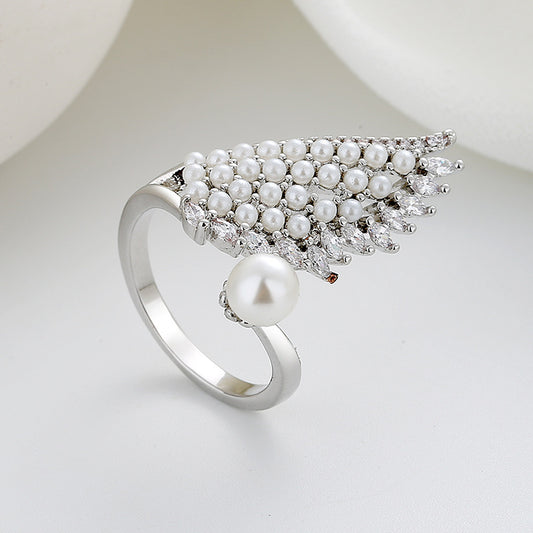 Classic Pearl Ring with Timeless Appeal
