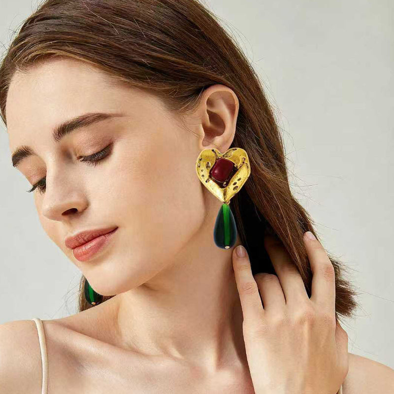 Beautiful Piece with Unique Style
