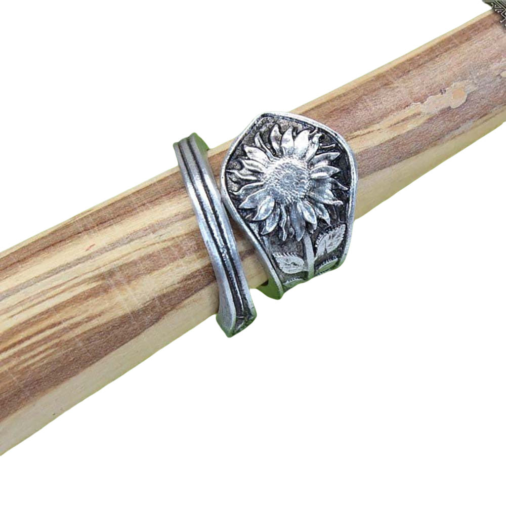 Charming Ring for Any Occasion