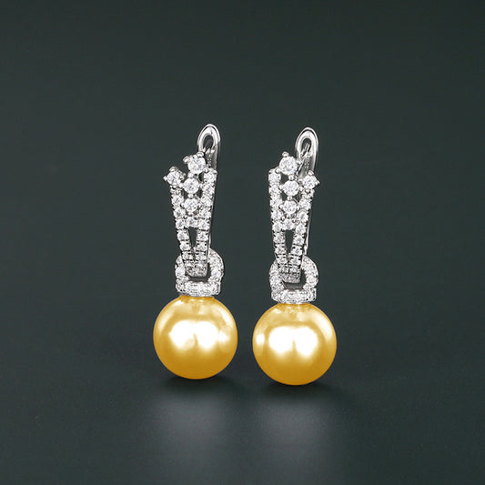 Romantic Pearl Earring for Special Moments